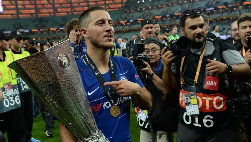 Verabschiedet sich mit dem Europa-League-Pokal zu Real Madrid: Eden Hazard. Verabschiedet sich mit dem Europa-League-Pokal zu Real Madrid: Eden Hazard.