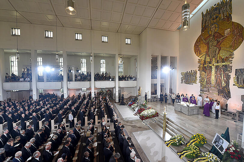 Bilder aus der Domkirche St. Eberhard in Stuttgart
