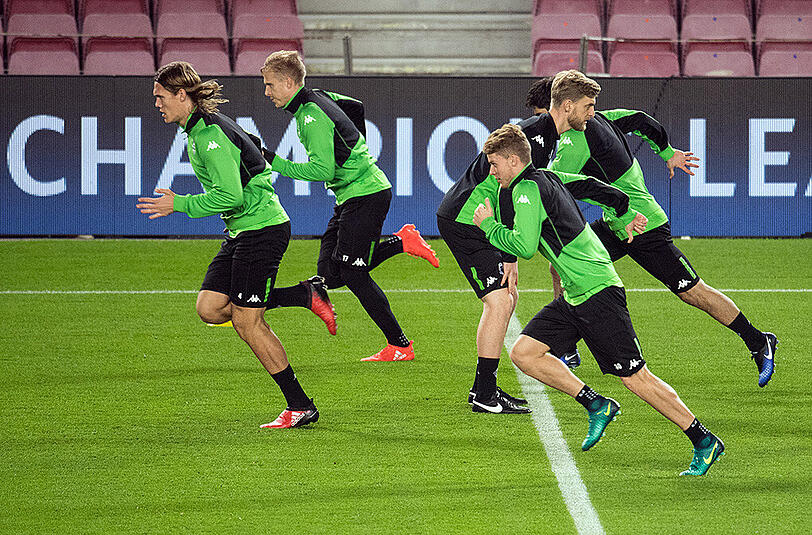 Gladbacher Abschlusstraining im Nou Camp.