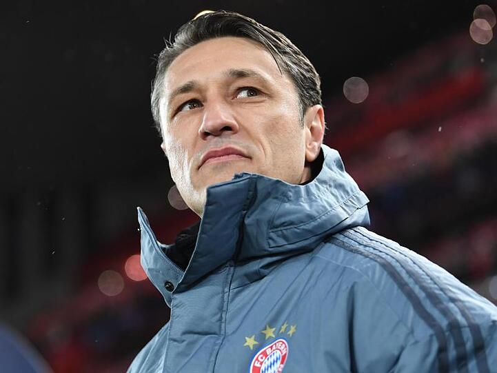 Bayern Münchens Trainer Niko Kovac steht im Stadion. Foto: Sven Hoppe/Archiv