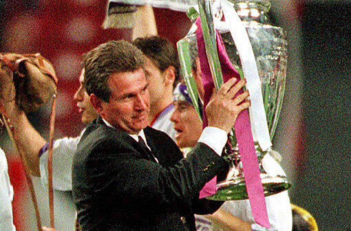 Ein Held auf Zeit: Nachdem Trainer Jupp Heynckes 1998 die Champions League gewann, wurde er acht Tage später entlassen.