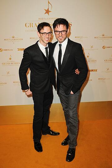 Tobey Wilson mit Bruder Gideon Rapp