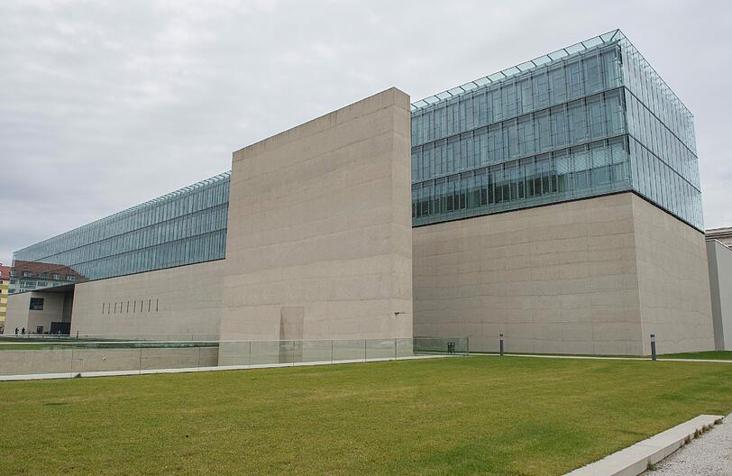 Durch das Ägyptische Museum geht es bei der Führung.