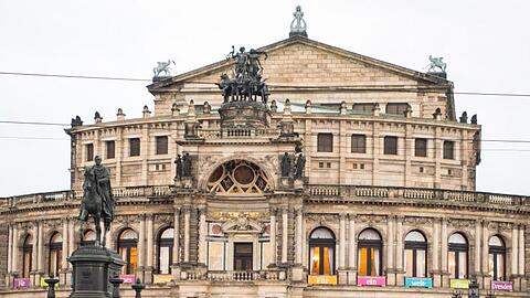 Eine Kundgebung des Pegida-Bündnisses in Dresden.