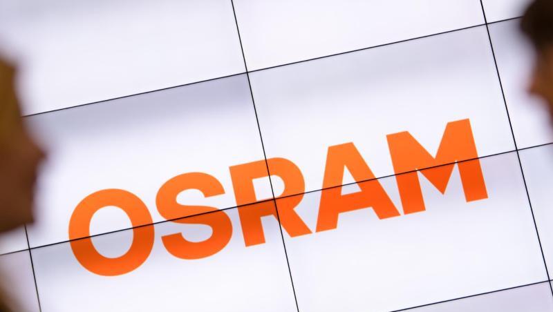 Das über mehrere Monitore dargestellte Osram-Logo. Foto: Matthias Balk/Archivbild Das über mehrere Monitore dargestellte Osram-Logo. Foto: Matthias Balk/Archivbild