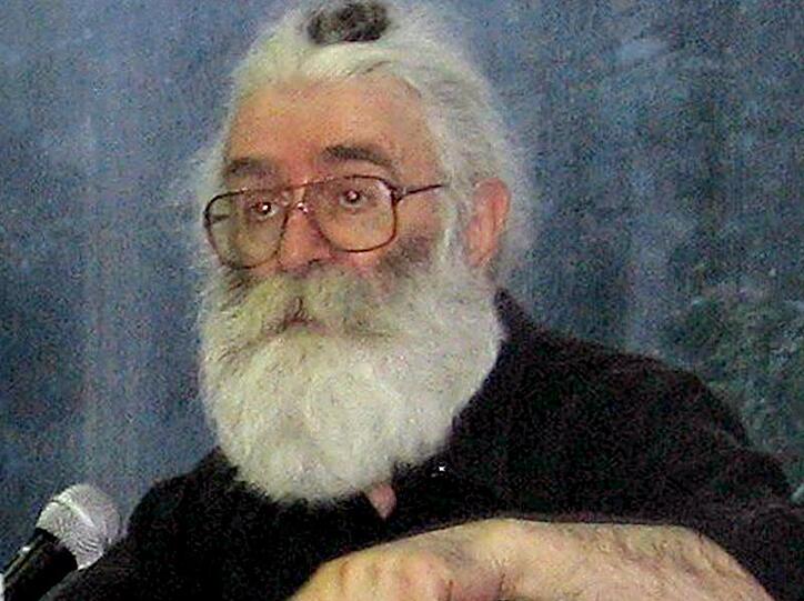 Ex-Serbenführer Radovan Karadzic wehrt sich mit allen Mitteln gegen seine Auslieferung nach Den Haag.