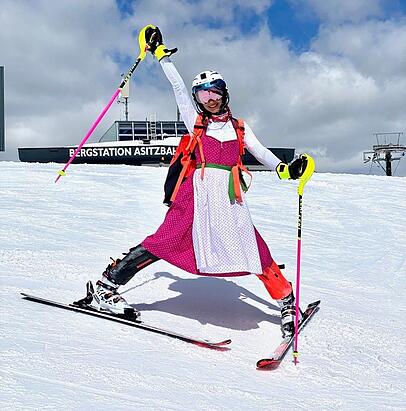 Mit acht ist sie nach Kanada ausgewandert; ihre Wurzeln hat die Sportlerin in Bayern. Mit acht ist sie nach Kanada ausgewandert; ihre Wurzeln hat die Sportlerin in Bayern.