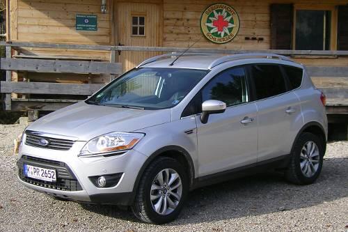 Für Ausflüge in die bayerische Bergwelt gut gerüstet: der Ford Kuga.