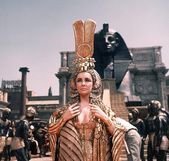 Schon Liz Taylor machte die Verkörperung einer Legende berühmt. Sie spielte Cleopatra.