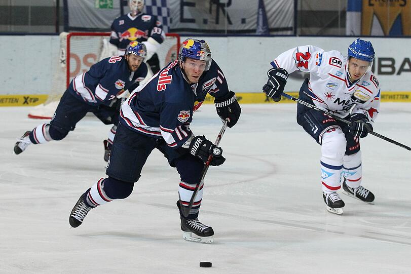 EHC-Stürmer Keith Aucoin (l.).