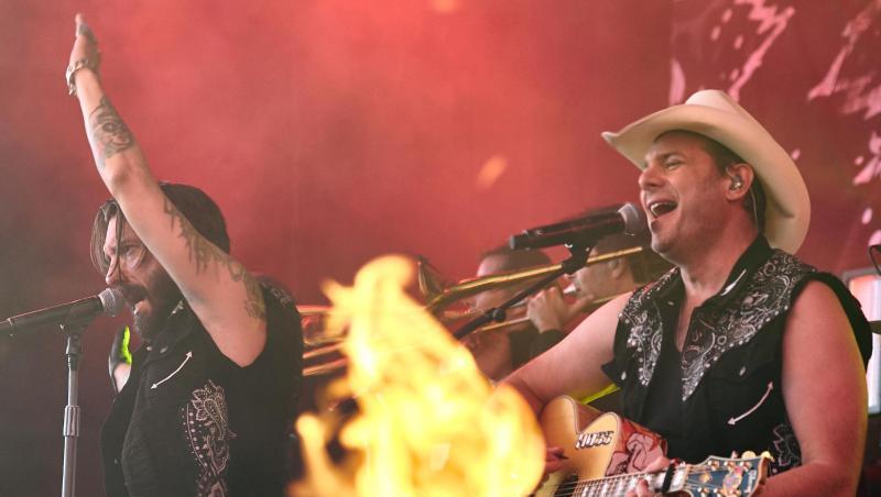 The BossHoss wollen beim Restart dabei sein. The BossHoss wollen beim Restart dabei sein.