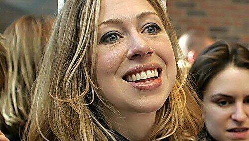 Chelsea Clinton sorgte in Philadelphias Schwulenviertel für Furore Chelsea Clinton sorgte in Philadelphias Schwulenviertel für Furore