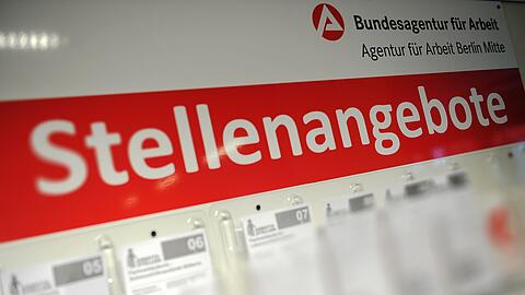 Die Entwicklung auf dem Arbeitsmarkt bleibt verhalten (Archivbild).