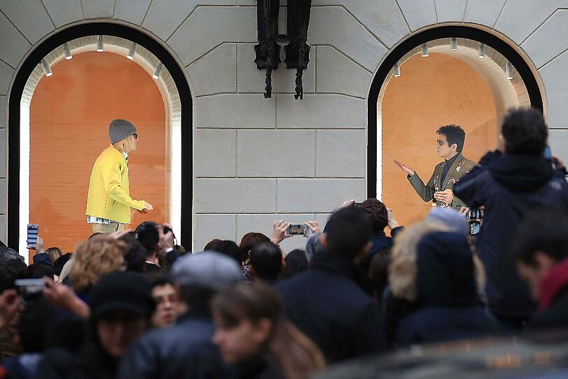 Ben Stiller und Owen Wilson im Schaufenster von Valentino in Rom. Die beiden Schauspieler sind zur Zeit in Italien, um einen neuen Film zu bewerben.