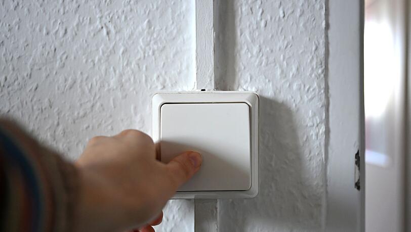 Die Stromrechnung von Haushalten soll niedriger werden. (Symbolbild)