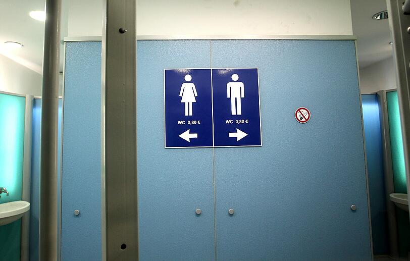 Alles nur erfunden: Auf dieser Toilettenanlage am Ostbahnhof soll die Vergewaltigung stattgefunden haben. In Wirklichkeit hatte die junge Frau Sex mit einem "Kumpel" ihres Freunden.