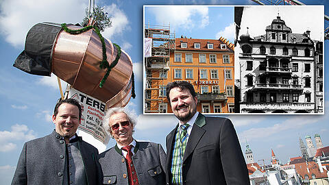 Da kommt was geflogen: ein neues Zwiebeldach für das Hotel Torbräu. Inhaber Werner Kirchlechner und seine Söhne Andreas (links) und Florian freut's. Die Bilder vom Richtfest.