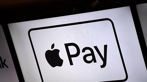 Apple Pay ermöglicht das Bezahlen mit dem iPhone.