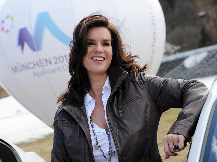 Katarina Witt wirbt in aller Welt für "München 2018"