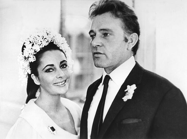 Hollywood pur: Liz Taylor und Richard Burton liebten, heirateten und trennten sich gleich zweimal, aber immer medienwirksam.