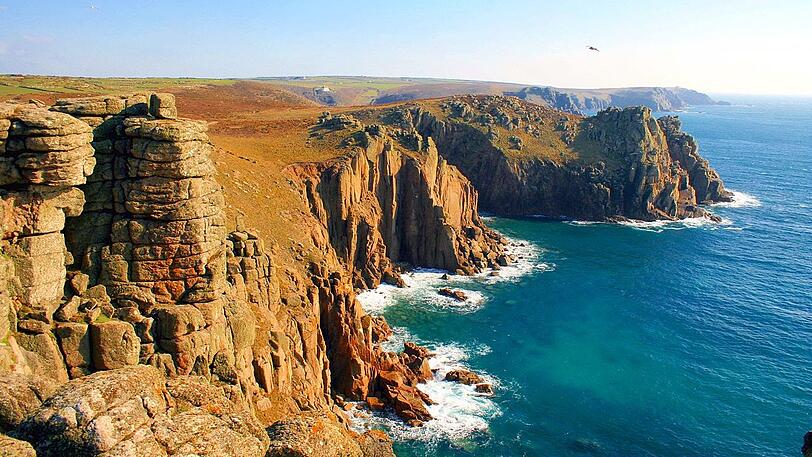 Land&rsquo;s End nach St. Mary (Flugzeit gemäß Flugplan: 19 Minuten).