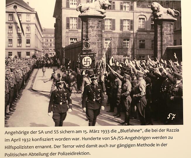 &bdquo;Die Münchner Polizei und der Nationalsozialismus&ldquo;: Bilder der Ausstellung im Polizeipräsidium München.