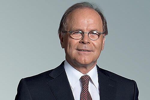 Räumt das Feld: Erich Reinhard