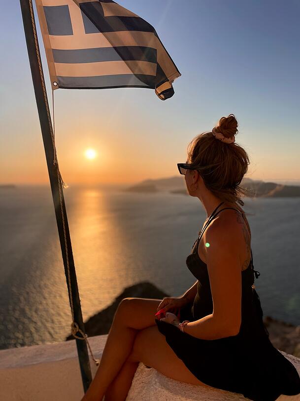 Die Sonnenunterg&auml;nge findet die Freisingern in ihrer neuen Heimat besonders beeindruckend. Und sie sind kostenlos, selbst im teuren Santorini.