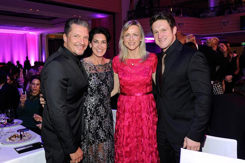 Hardy Krüger mit Frau Alice und Matthias Steiner mit Frau Inge