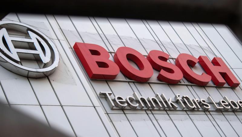 Bosch hat in den vergangenen Wochen immer wieder neue Stellenabbaupläne für einzelne Standorte aus dem Automobilbereich angekündigt. Bosch hat in den vergangenen Wochen immer wieder neue Stellenabbaupläne für einzelne Standorte aus dem Automobilbereich angekündigt.