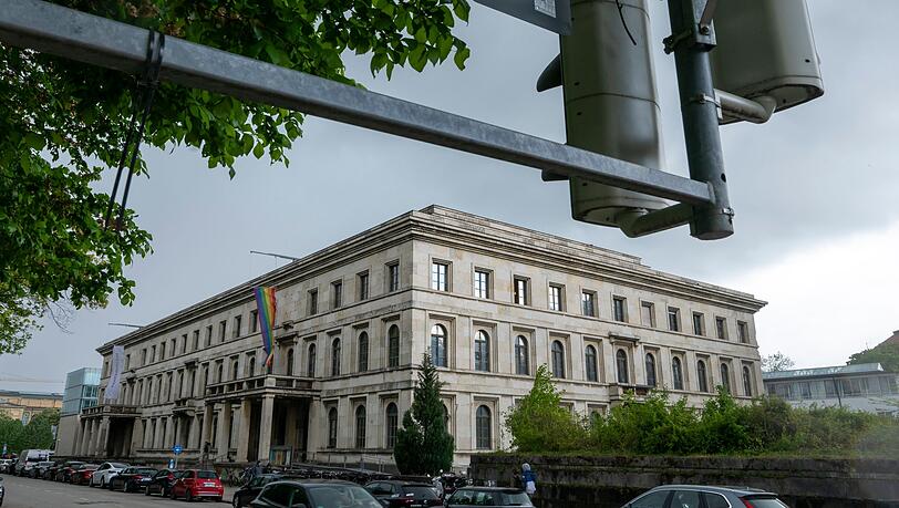 Die staatliche Hochschule für Musik und Theater München.
