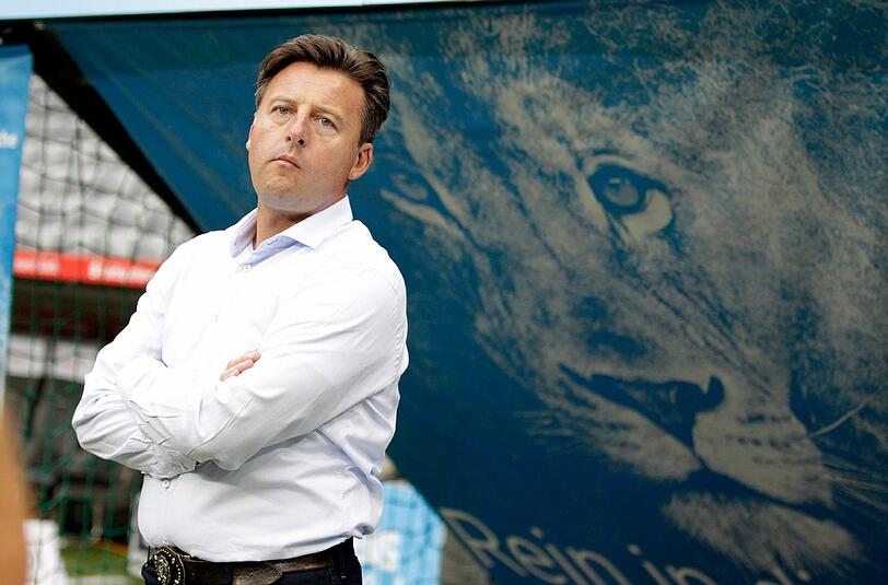 Live ab 13.30 Uhr: Die Pressekonferenz mit TSV-Trainer Kosta Runjaic im AZ-Liveticker.