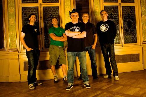 Kommen aus der Provinz und spielen uramerikanischen Punk-Rock: No Fun At All.