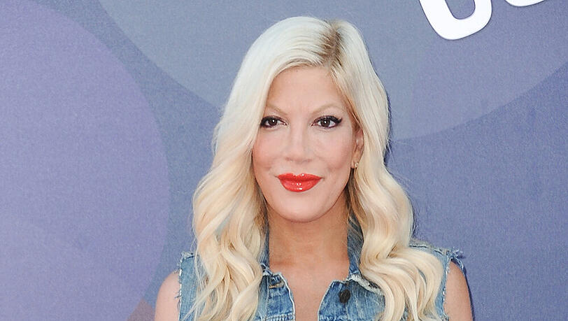 Tori Spelling gräbt im TV jede Menge "90210"-Klatsch aus Tori Spelling gräbt im TV jede Menge "90210"-Klatsch aus
