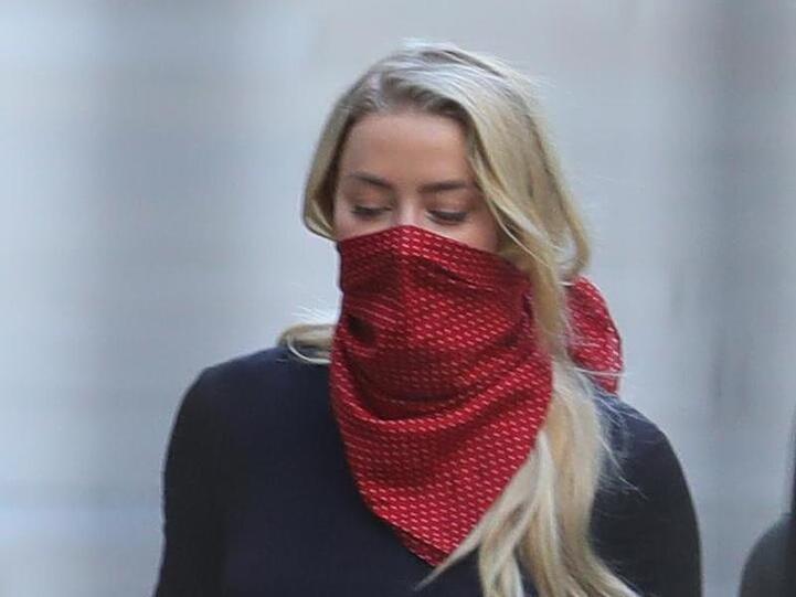 Amber Heard auf dem Weg ins Gericht.