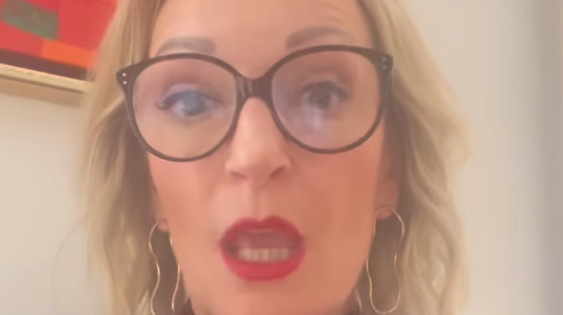 Monika Gruber poltert in einem Instagram-Video gegen die Grünen-Politik.