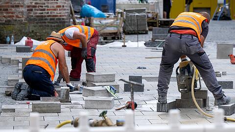 Die Wachstumsdynamik am Arbeitsmarkt lässt nach, so das Statistische Bundesamt.