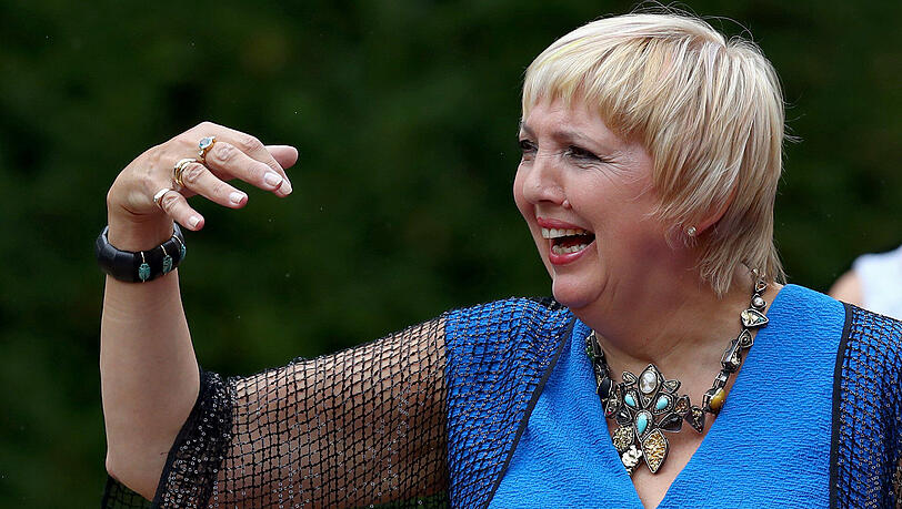 Claudia Roth: "Wer von rechtsautoritären Bewegungen gehasst wird, kann nicht alles falsch gemacht haben." Claudia Roth: "Wer von rechtsautoritären Bewegungen gehasst wird, kann nicht alles falsch gemacht haben."