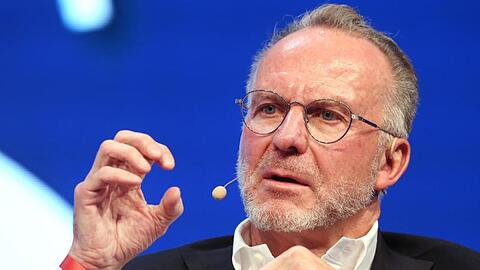 Der Vorstandsvorsitzende vom FC Bayern München, Karl-Heinz Rummenigge. Foto: Roland Weihrauch/dpa/Archivbild
