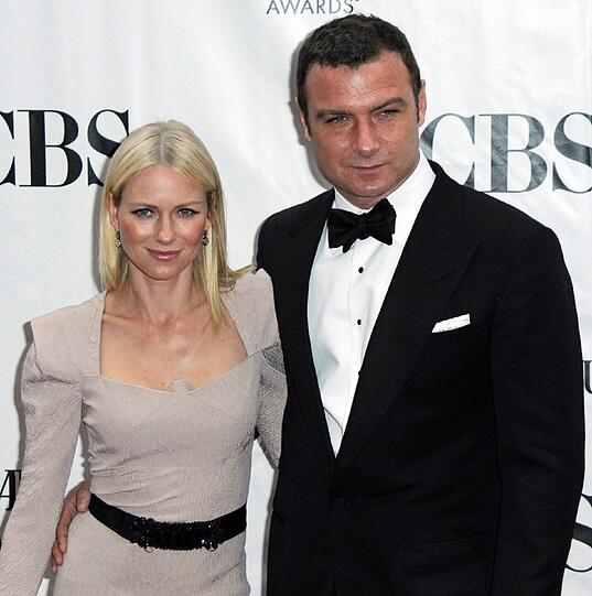 Auch dieses Hollywood-Paar geht künftig getrennte Wege: Naomi Watts und Liev Schreiber waren von 2005 bis 2016 zusammen. Ihre schönsten Momente sehen Sie hier.