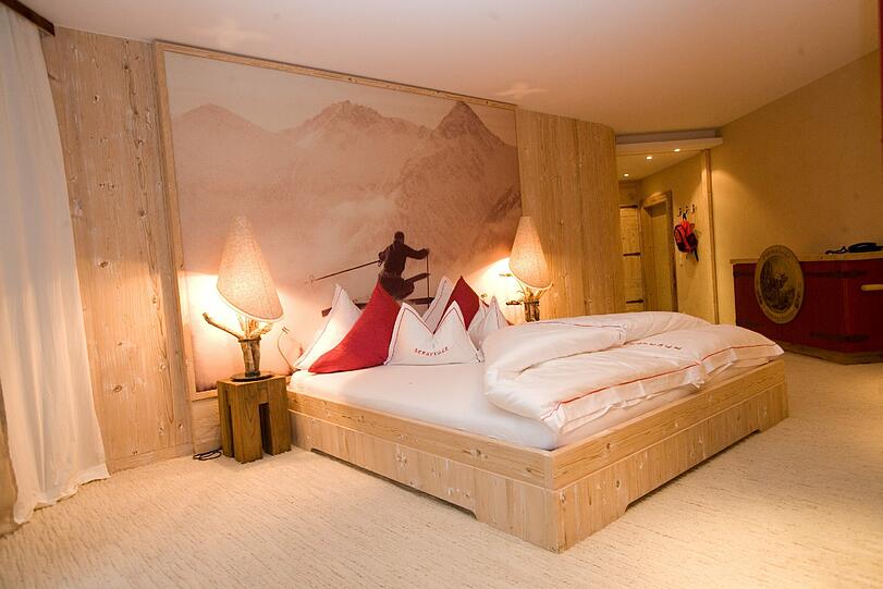 Gewinnen Sie eine Wellness- und Ski-Woche zu zweit im Tiroler Luxus-Resort "Hotel Jungbrunn - Das Alpine Lifestyle Hotel"