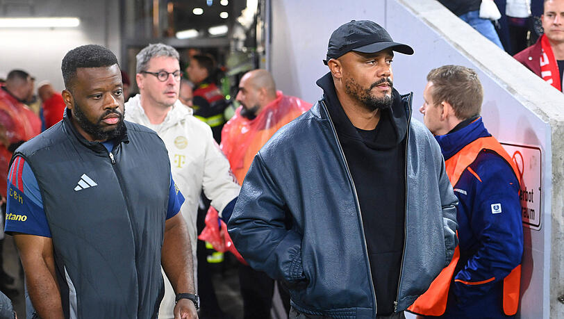 Musste zur Pause den Seiteneingang nehmen: Bayern-Trainer Vincent Kompany.