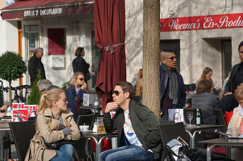 So genießen die Münchner das herrliche Frühlingswetter am Wochenende.