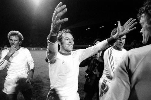 Mit dem FC Bayern wurde "Bulle" Roth je viermal Deutscher Meister und Europapokalsieger.