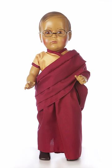 Die Dalai-Lama-Puppe.