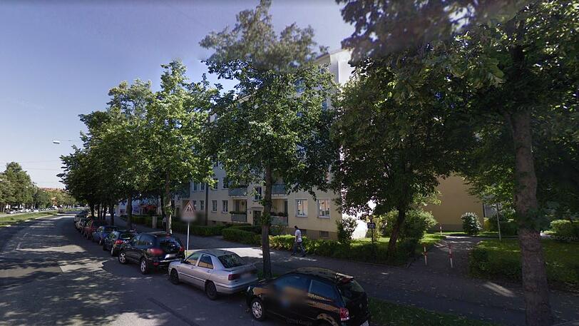 In der Schlierseestraße in Giesing ist es am Samstag zu einem Zimmerbrand gekommen.