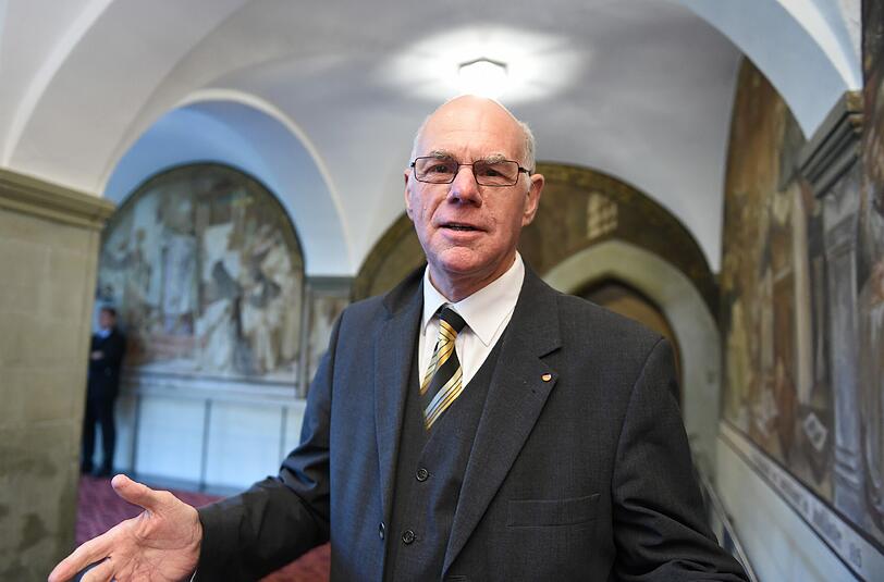 Bundestagspräsident Lammert: "Die Türkei entfernt sich immer weiter von den europäischen Mindeststandards, auf die sie sich als Mitglied des Europarats ausdrücklich verpflichtet hat." Foto: Felix Kästle/Archiv
