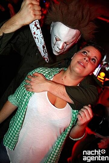 Halloween OP Kölsch im neuraum. Mehr Bilder unter: www.nachtagenten.de.