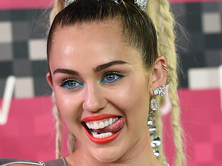 Miley Cyrus läuft nicht nur bei Männern das Wasser im Mund zusammen