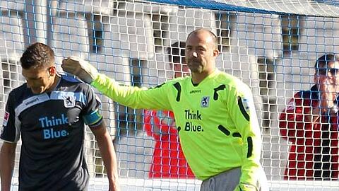 Enttäuschte Gesichter bei den Löwen: Guillermo Vallori (l.)und Gabor Kiraly.